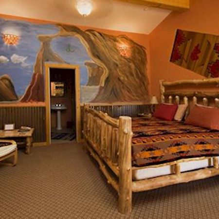 The Inn Of Escalante (Adults Only) Rum bild