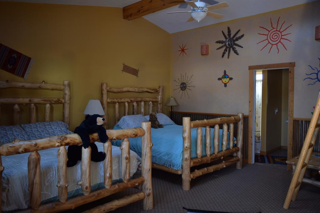 The Inn Of Escalante (Adults Only) Rum bild